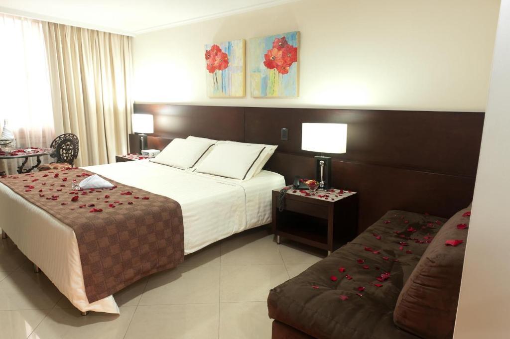Hotel Alameda De La 10 Медельин Номер фото